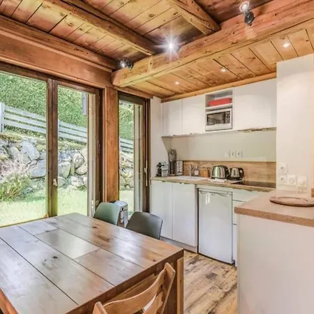 Apartment For 4 People *